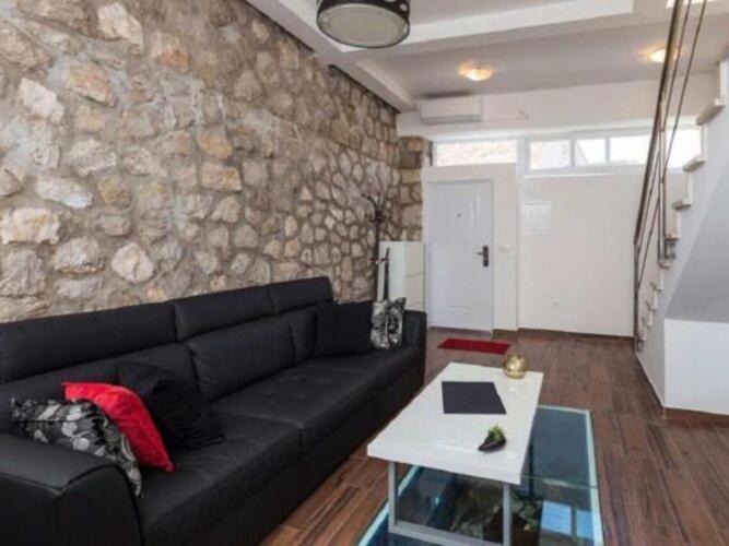 Aquarium Duplex - Duplex Two-Bedroom Apartment With Terrace Ντουμπρόβνικ Εξωτερικό φωτογραφία